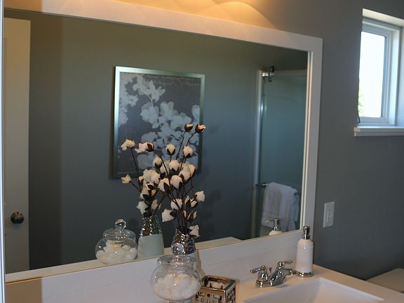 Model master bath