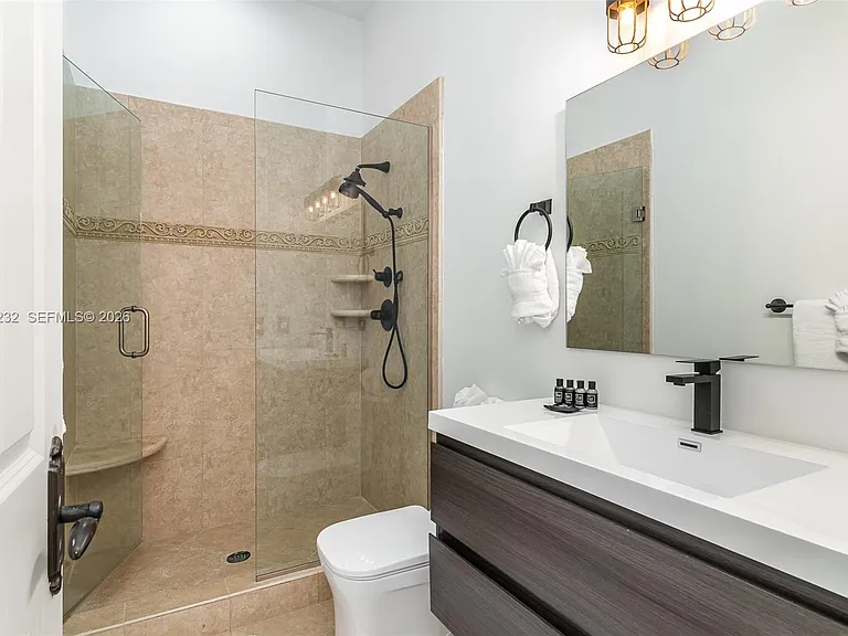 1309 Middle River Dr — Photo 15