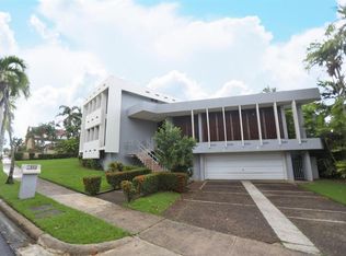 Petunia Santa Maria, San Juan, PR 00927