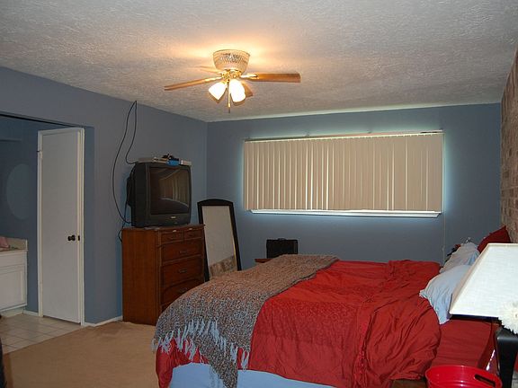 4th image of 16606 La Avenida Dr