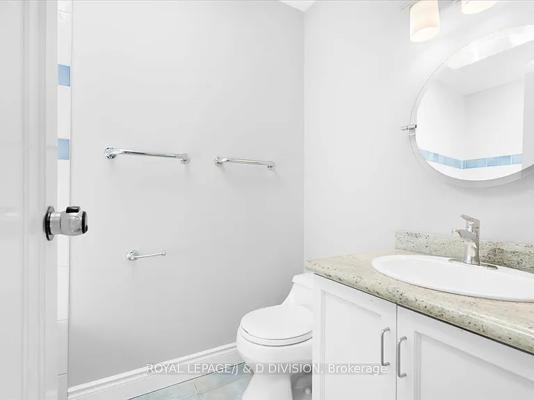 73 Astley Ave — Photo 24