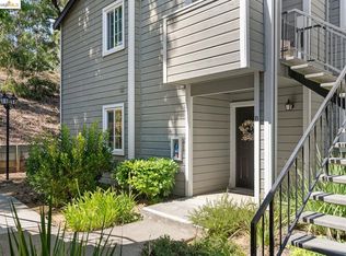 625 Canyon Oaks Dr APT B, Oakland, CA 94605
