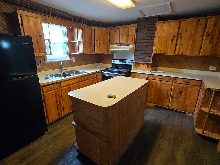 431 Willis St — Photo 6