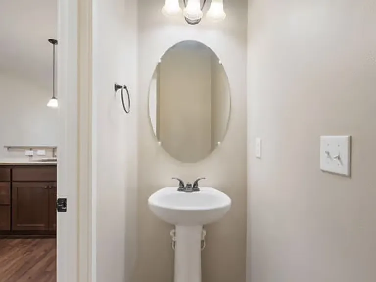 2610 NE 131st Ct — Photo 8