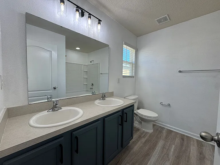 217 Brooklet Cir — Photo 24
