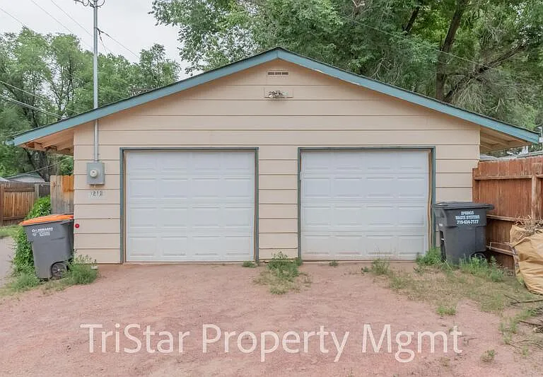 3212 Illinois Ave — Photo 3