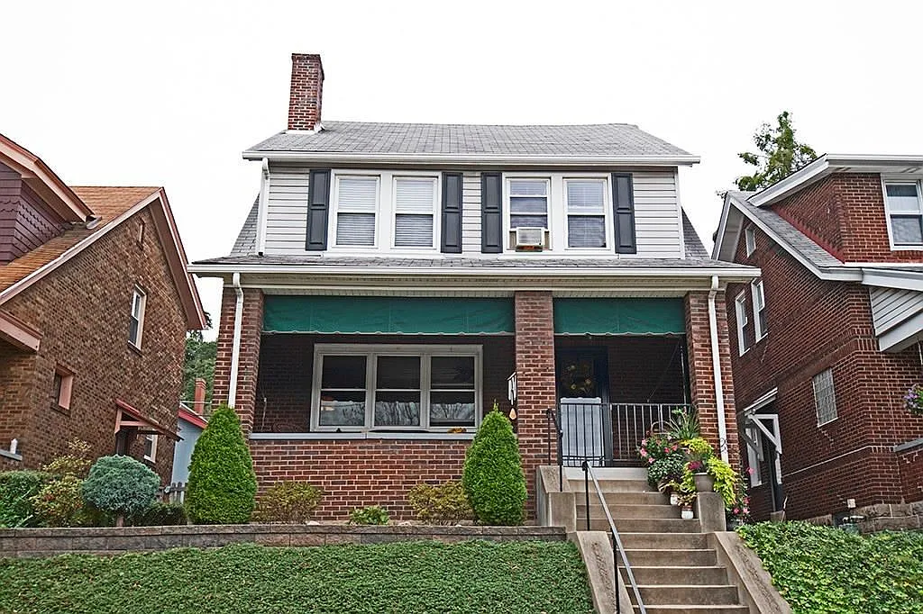 1165 Jancey St photo 1