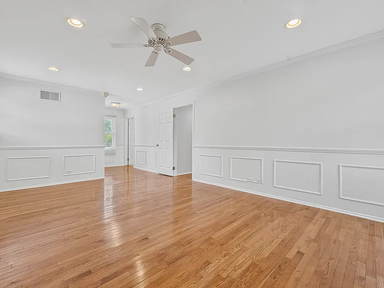 2158 Countryside Cir — Photo 20