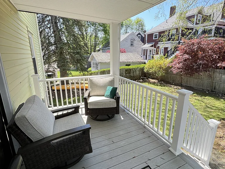 68 Winsor Ave — Photo 21