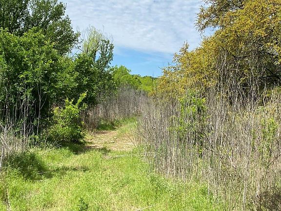 3rd image of 849 County Road 210