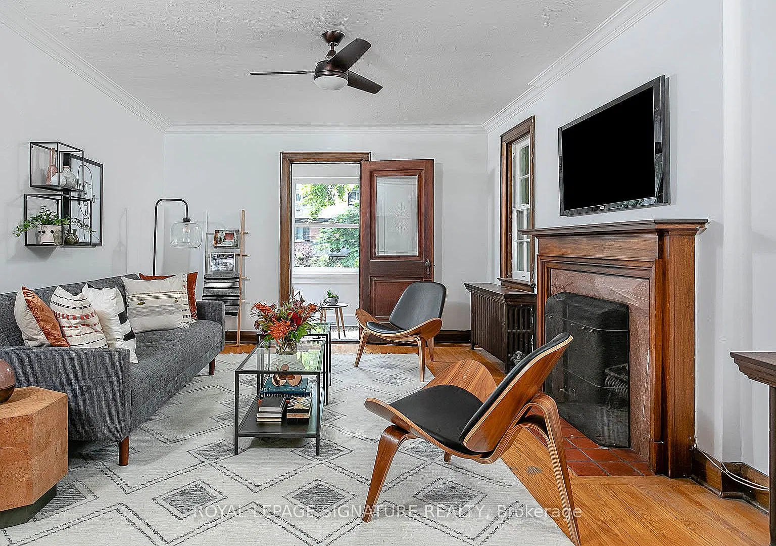 2 bed, $3,250 — Photo 3