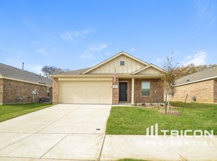1604 Claireborne Ct, Little Elm, TX 75068