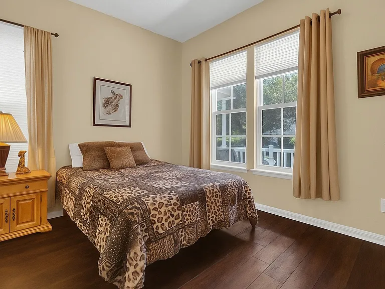 604 Nadina Pl — Photo 17
