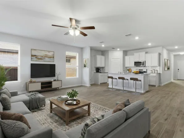 713 Amber Fields Dr, Ponder, TX 76259