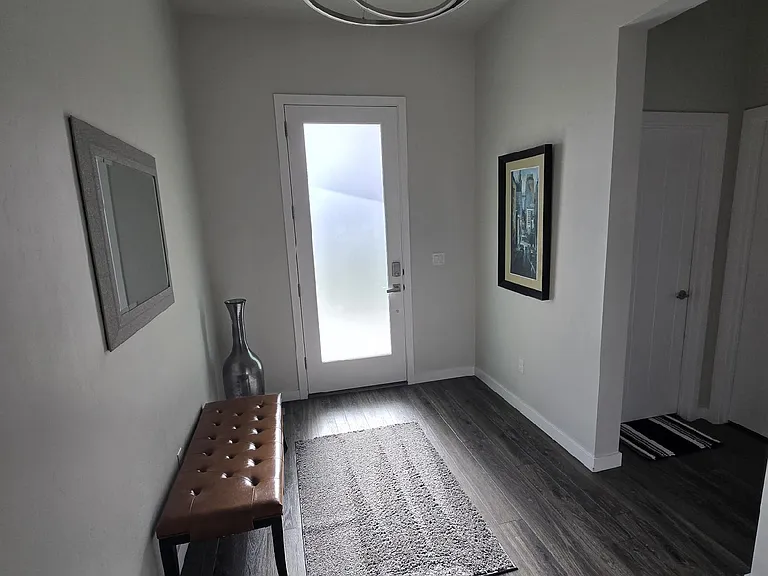 3235 S Annett Ave — Photo 3