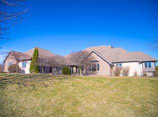 590 Stonegate Pass, Colgate, WI 53017