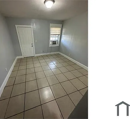 2540 Moncrief Rd — Photo 10