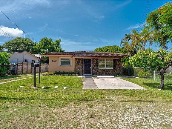 4th image of 6560 SW 34th St