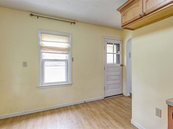 4th image of 2029 Dorothy Ave