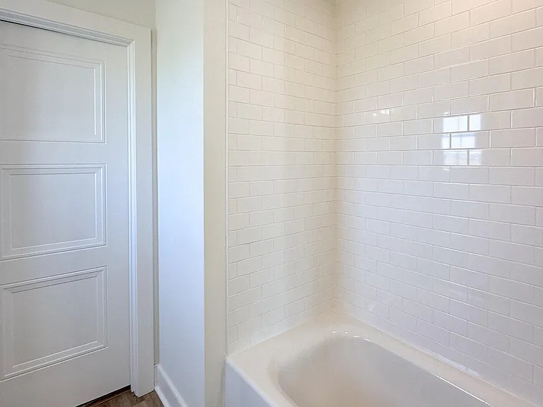 219 Krauss Dr — Photo 12
