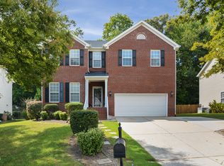 196 Mickleson Ridge Dr, Raleigh, NC 27603