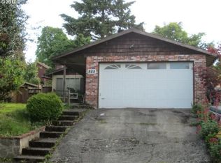325 SE 76th Ave, Portland, OR 97215