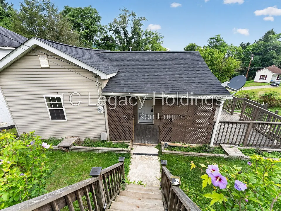 138 Austin Ave