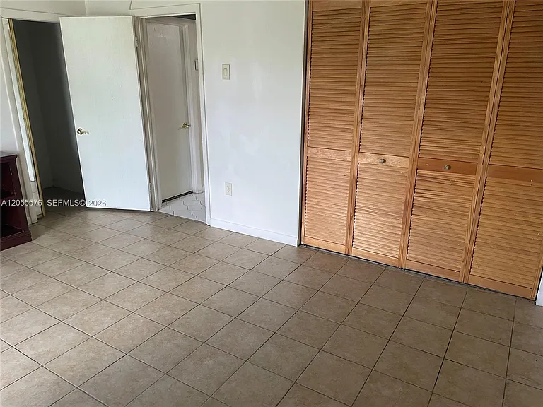 130 NE 202nd Ter #S31 — Photo 13