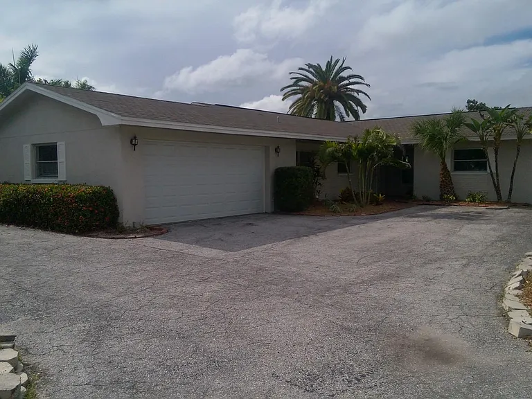5930 Bali Way N — Photo 15