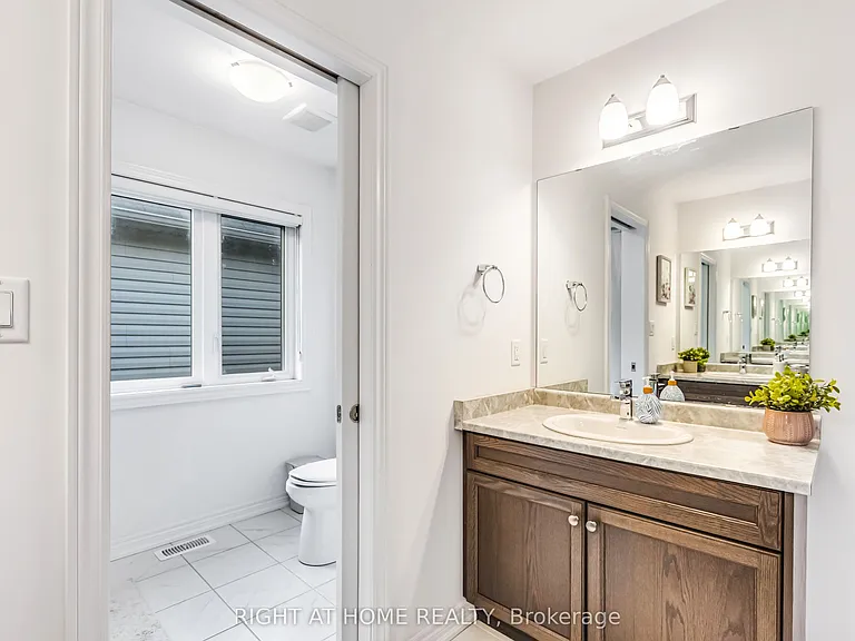 330 Gillespie Dr — Photo 35