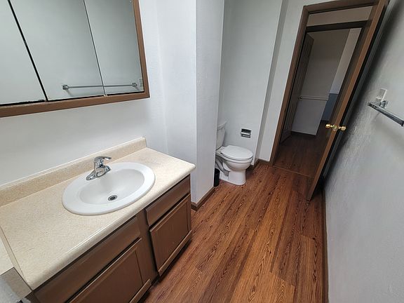 4th image of 2940 Mirage Dr