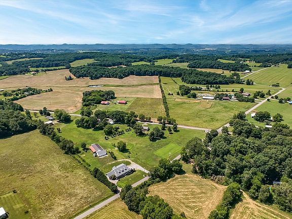 3rd image of Niles Ferry Rd