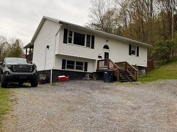 105 W 7th St, Coudersport, PA 16915