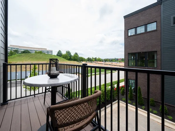 5963 Josiah Henson Pkwy, Rockville, MD 20852