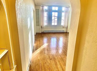 150 17th St APT 403, Oakland, CA 94612