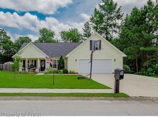 619 Abloom Ln, Stedman, NC 28391