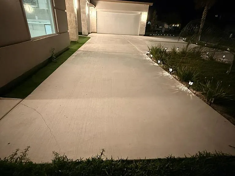 122 Canteros Dr — Photo 2