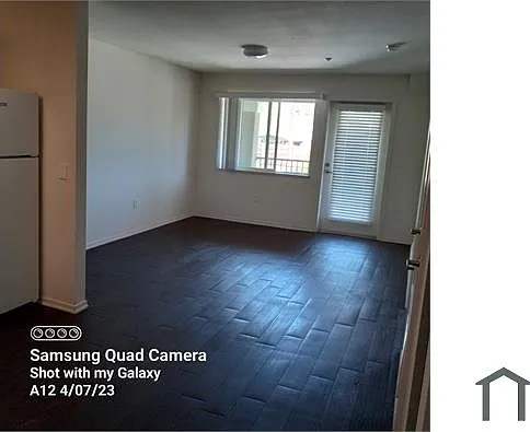 1775 Maple Ave #OFF1 — Photo 2