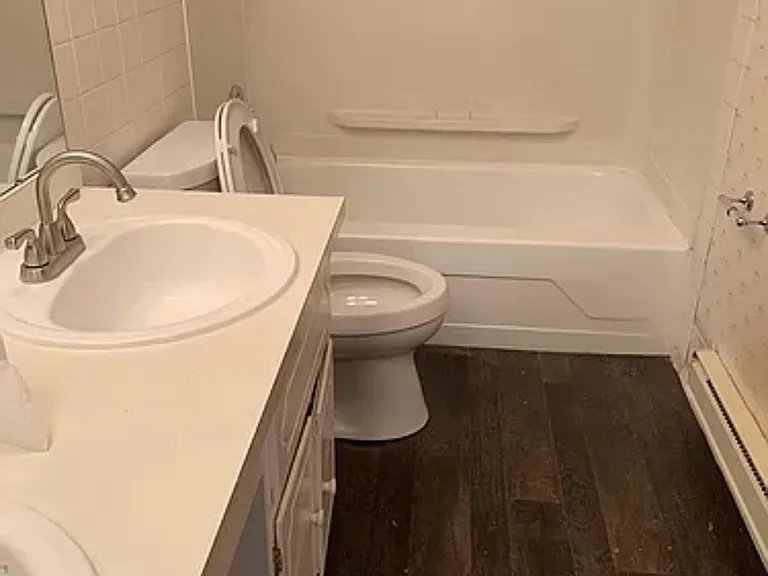 7246 Hazelcrest Dr #7246 — Photo 8