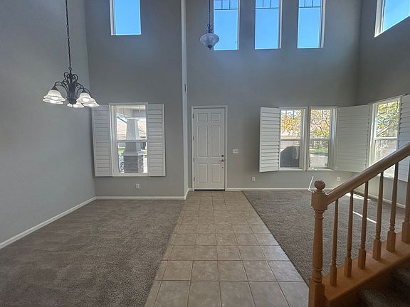 4th image of 5801 Eisenhower Dr