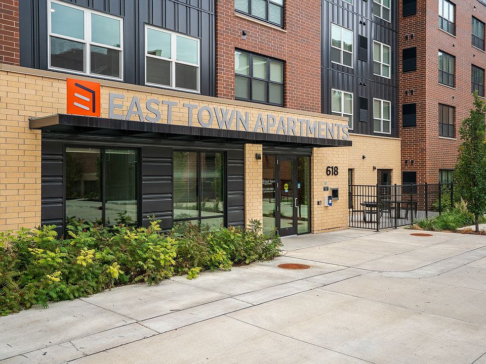 East Town Apartments Minneapolis