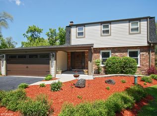 534 W Helen Rd, Palatine, IL 60067