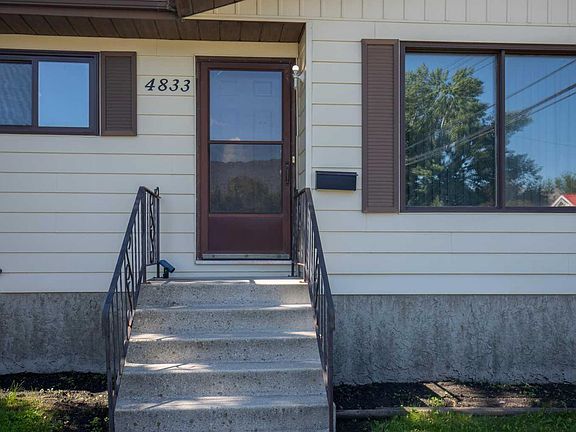 4th image of 4833 49th St
