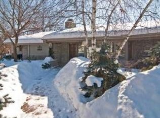76 Woodridge Ln, Sunfish Lake, MN 55077