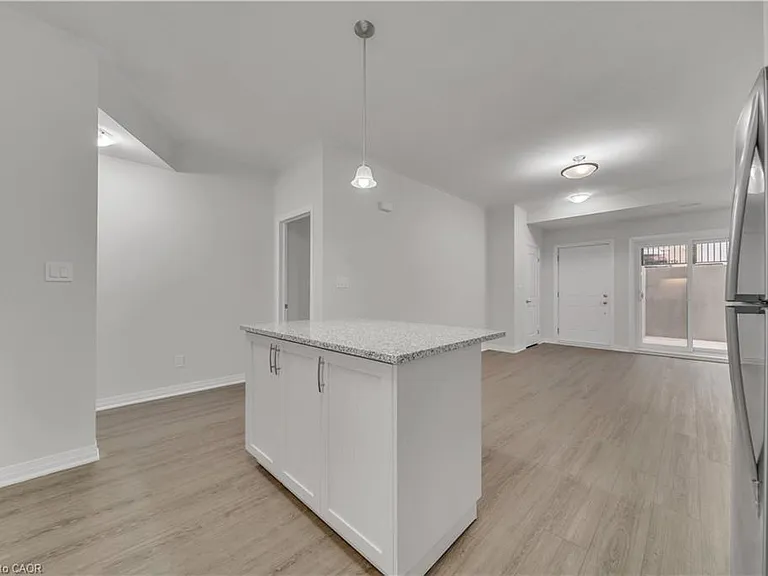 25 Isherwood Ave #B21 — Photo 11