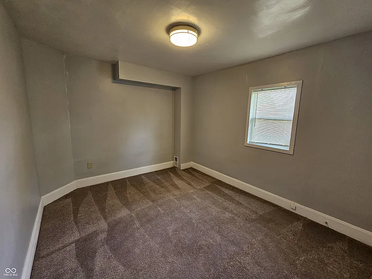 2143 Bellefontaine St — Photo 12