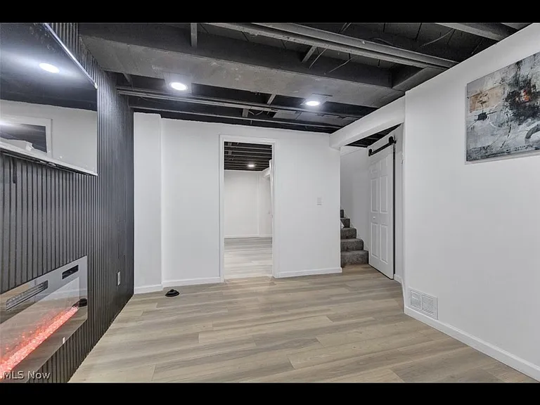 67 Pierce Ave — Photo 24
