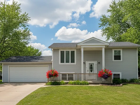 9123 162nd St, Orland Hills, IL 60487