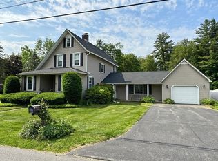 66 Oakland St, Greenfield, MA 01301