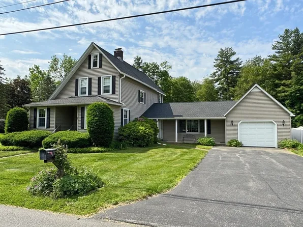 66 Oakland St, Greenfield, MA 01301